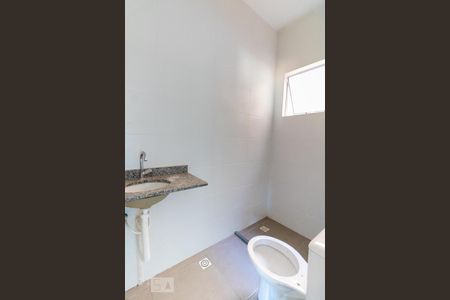 Apartamento à venda com 33m², 1 quarto e sem vagaBanheiro