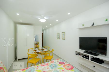 Sala de apartamento à venda com 1 quarto, 24m² em Copacabana, Rio de Janeiro