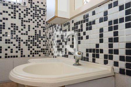 Apartamento à venda com 110m², 2 quartos e 2 vagas Apartamento à venda com 110m², 2 quartos e 2 vagasCobertura - Banheiro