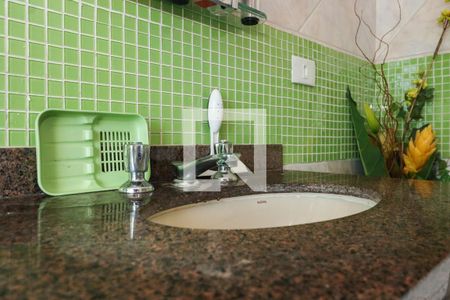 Apartamento à venda com 110m², 2 quartos e 2 vagas Apartamento à venda com 110m², 2 quartos e 2 vagasBanheiro da Suíte