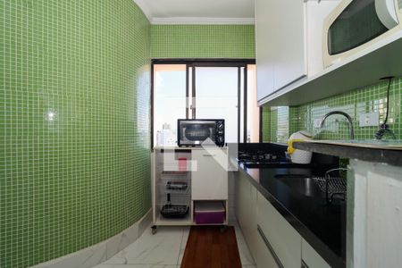 Apartamento à venda com 110m², 2 quartos e 2 vagas Apartamento à venda com 110m², 2 quartos e 2 vagasCozinha