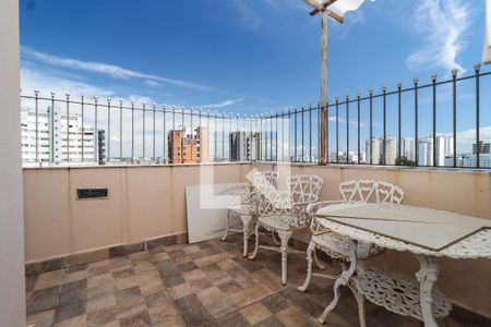 Apartamento à venda com 110m², 2 quartos e 2 vagas Apartamento à venda com 110m², 2 quartos e 2 vagasCobertura