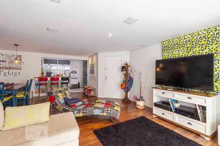 Sala de apartamento à venda com 2 quartos, 104m² em Água Branca, São Paulo