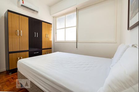 Quarto 1 de apartamento à venda com 2 quartos, 80m² em Ipanema, Rio de Janeiro