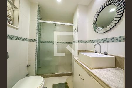 Apartamento à venda com 150m², 4 quartos e 1 vaga Apartamento à venda com 150m², 4 quartos e 1 vagaBanheiro