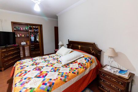 Casa à venda com 340m², 3 quartos e sem vagaSuíte 2