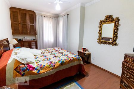 Casa à venda com 340m², 3 quartos e sem vagaSuíte 2