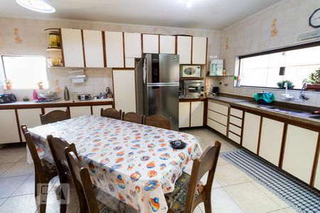 Casa à venda com 340m², 3 quartos e sem vagaCozinha