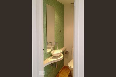 Lavabo de kitnet/studio para alugar com 1 quarto, 68m² em Alphaville Industrial, Barueri