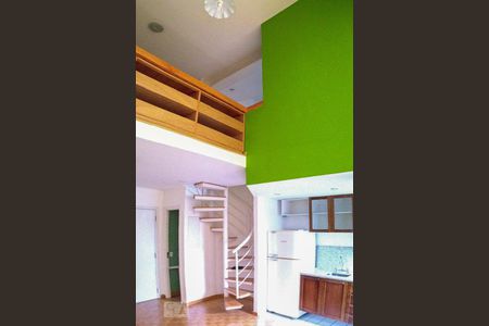 Sala de kitnet/studio para alugar com 1 quarto, 68m² em Alphaville Industrial, Barueri