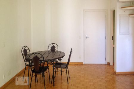 Sala de kitnet/studio para alugar com 1 quarto, 68m² em Alphaville Industrial, Barueri