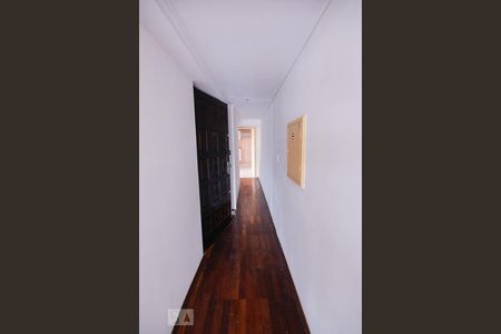 Apartamento à venda com 157m², 3 quartos e 1 vaga Apartamento à venda com 157m², 3 quartos e 1 vagaCorredor Entrada