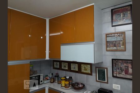 Apartamento à venda com 269m², 4 quartos e 4 vagas Apartamento à venda com 269m², 4 quartos e 4 vagasCozinha