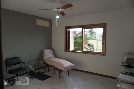 Casa à venda com 305m², 4 quartos e sem vagaDormitório 5