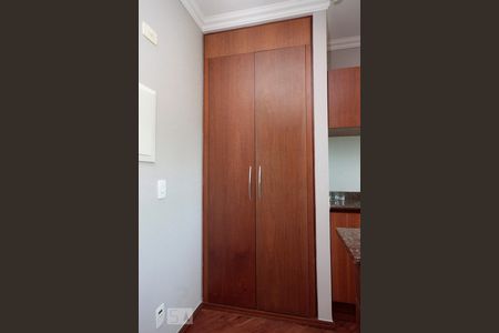 Armário de apartamento para alugar com 1 quarto, 49m² em Consolação, São Paulo