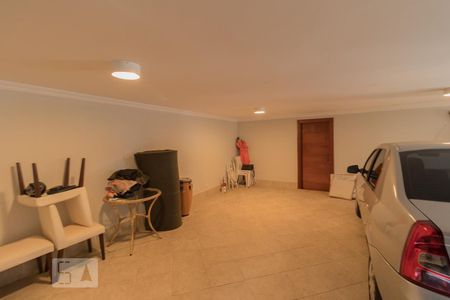 Casa para alugar com 1000m², 4 quartos e sem vagaGaragem