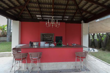 Casa para alugar com 1000m², 4 quartos e sem vagaChurrasqueira piscina