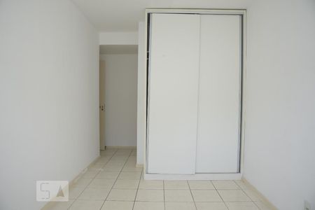 Apartamento à venda com 98m², 4 quartos e 2 vagasQuarto 4 - Suíte