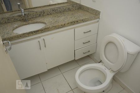 Apartamento à venda com 98m², 4 quartos e 2 vagasBanheiro do Quarto 4