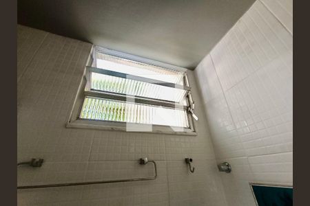 Casa à venda com 571m², 8 quartos e 3 vagas Casa à venda com 571m², 8 quartos e 3 vagasBanheiro Suíte 1