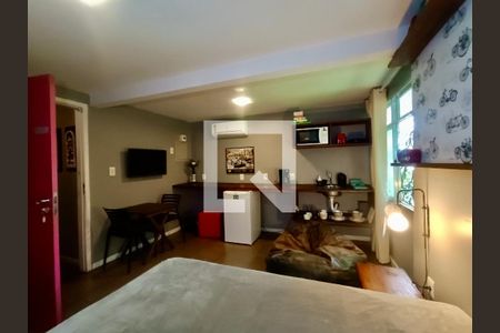 Casa à venda com 571m², 8 quartos e 3 vagas Casa à venda com 571m², 8 quartos e 3 vagasSuíte 6