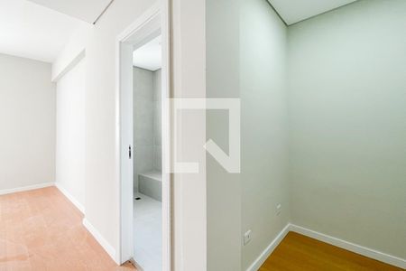 Apartamento à venda com 120m², 2 quartos e 1 vaga Apartamento à venda com 120m², 2 quartos e 1 vagaCloset - Suíte 2