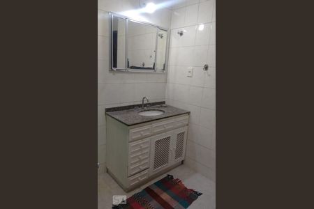 Apartamento para alugar com 200m², 3 quartos e 1 vagaBanheiro