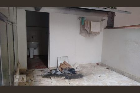 Apartamento para alugar com 200m², 3 quartos e 1 vagaÁrea de Serviço