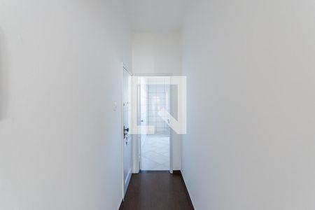 Apartamento à venda com 72m², 2 quartos e sem vagaCorredor