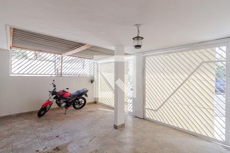 Casa à venda com 156m², 3 quartos e 2 vagasGaragem