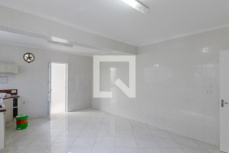 Casa à venda com 156m², 3 quartos e 2 vagasCozinha
