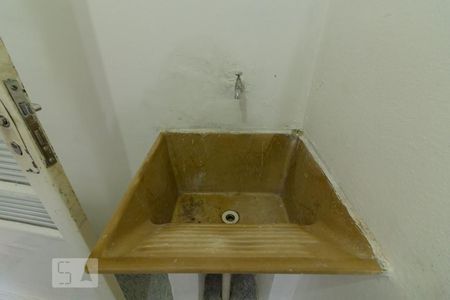 Casa à venda com 130m², 6 quartos e sem vaga Casa à venda com 130m², 6 quartos e sem vagaÁrea de Serviço