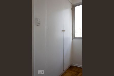 Detalhe Quarto 2 - Home Office de apartamento para alugar com 2 quartos, 80m² em Indianópolis, São Paulo