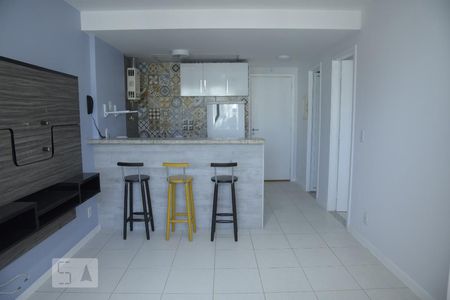 Sala e Cozinha  de apartamento para alugar com 1 quarto, 42m² em Jacarepaguá, Rio de Janeiro