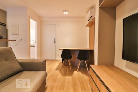 Apartamento para alugar com 1 quarto, 44m² em Pinheiros, São Paulo