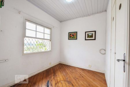 Casa à venda com 70m², 3 quartos e 1 vaga Casa à venda com 70m², 3 quartos e 1 vagaQuarto 02