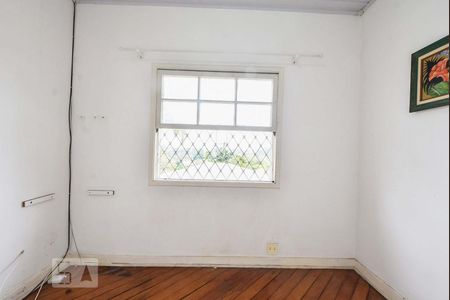 Casa à venda com 70m², 3 quartos e 1 vaga Casa à venda com 70m², 3 quartos e 1 vagaQuarto 02