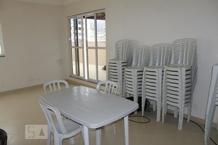 Studio à venda com 30m², 1 quarto e sem vagaSalão de festas