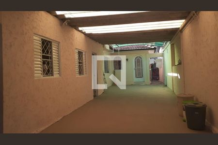 Casa à venda com 200m², 4 quartos e 3 vagas Casa à venda com 200m², 4 quartos e 3 vagasGaragem