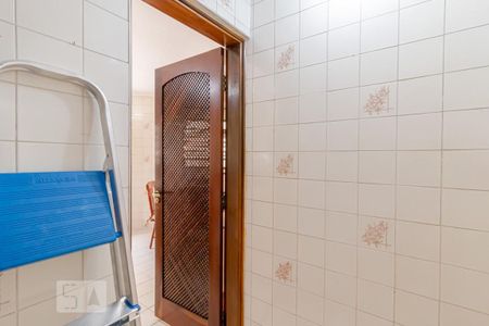 Casa à venda com 210m², 3 quartos e 4 vagasDespensa