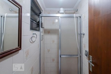 Casa à venda com 210m², 3 quartos e 4 vagasBanheiro de Serviço