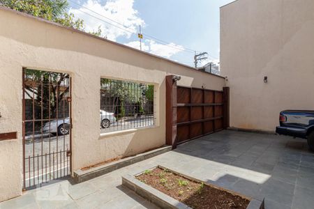 Casa à venda com 210m², 3 quartos e 4 vagasGaragem 