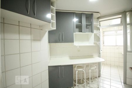 Apartamento para alugar com 74m², 2 quartos e 1 vaga Apartamento para alugar com 74m², 2 quartos e 1 vagaCozinha