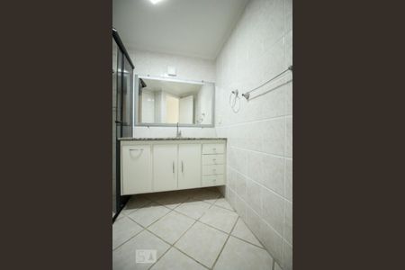 Apartamento para alugar com 74m², 2 quartos e 1 vaga Apartamento para alugar com 74m², 2 quartos e 1 vagaBanheiro