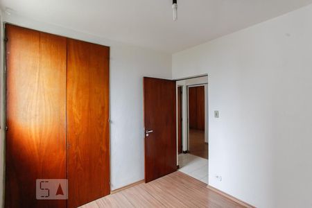 Apartamento à venda com 96m², 3 quartos e 1 vaga Apartamento à venda com 96m², 3 quartos e 1 vagaQuarto 2
