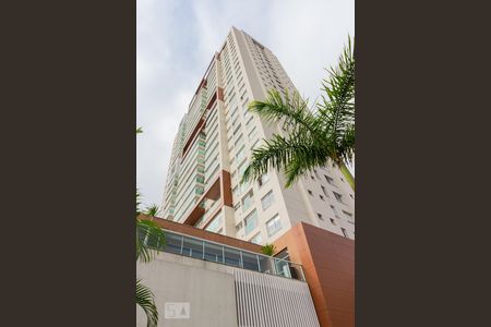 Apartamento à venda com 69m², 2 quartos e 1 vaga Apartamento à venda com 69m², 2 quartos e 1 vagaFachada