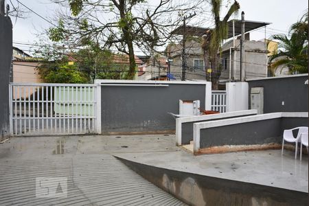 Casa para alugar com 120m², 3 quartos e 2 vagasSaída da Garagem