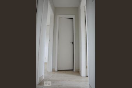 Casa para alugar com 120m², 3 quartos e 2 vagasCorredor