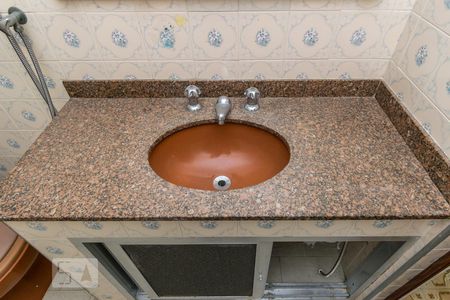 Apartamento à venda com 48m², 2 quartos e 1 vaga Apartamento à venda com 48m², 2 quartos e 1 vagaBanheiro - Detalhe da pia