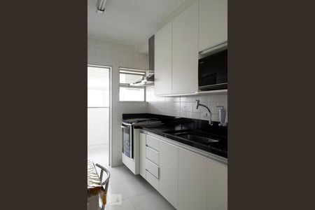 Apartamento à venda com 80m², 3 quartos e 1 vaga Apartamento à venda com 80m², 3 quartos e 1 vagaCOZINHA